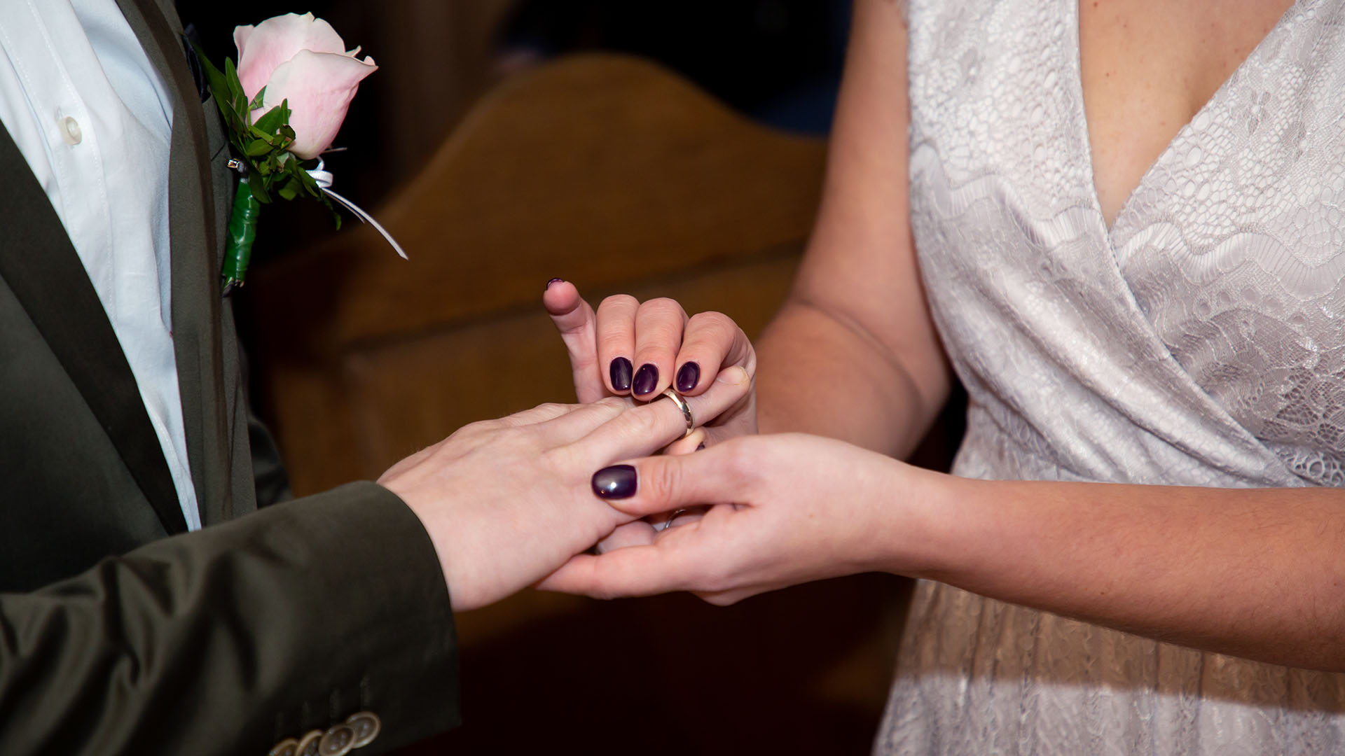 Berufsfotograf für die standesamtliche Trauung in Göttingen